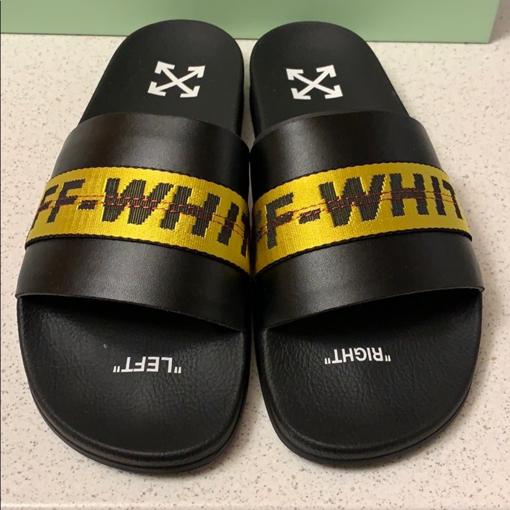 NIB Off-White Industrial Sliders
